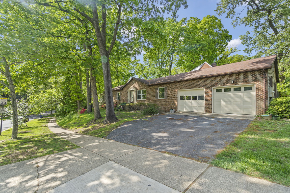 4416 Van Buren St (5BR)