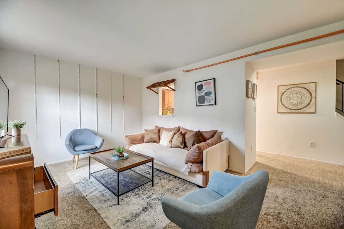 4829 Berwyn Rd (3BR)