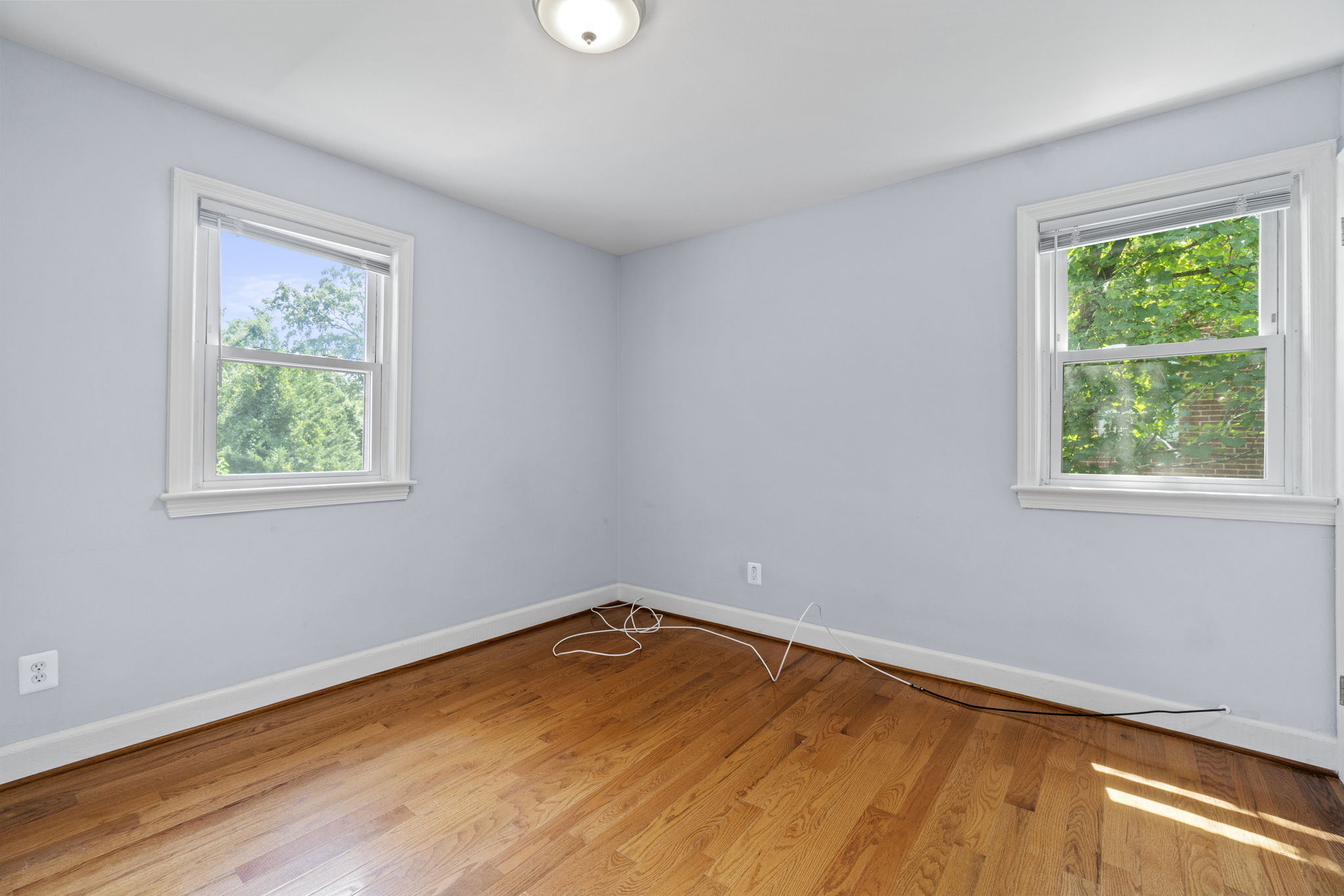 8413 Potomac Rd (5BR)