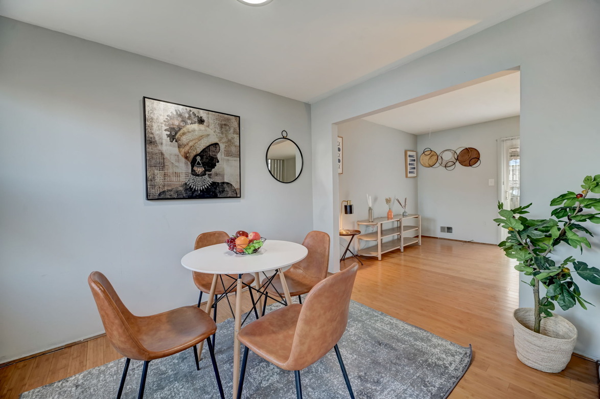 5017 Berwyn Rd (4BR)