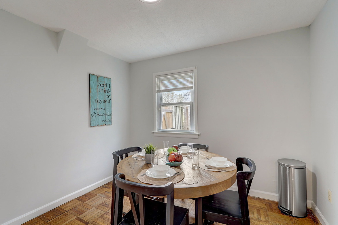 6008 Riverside Dr (3BR)