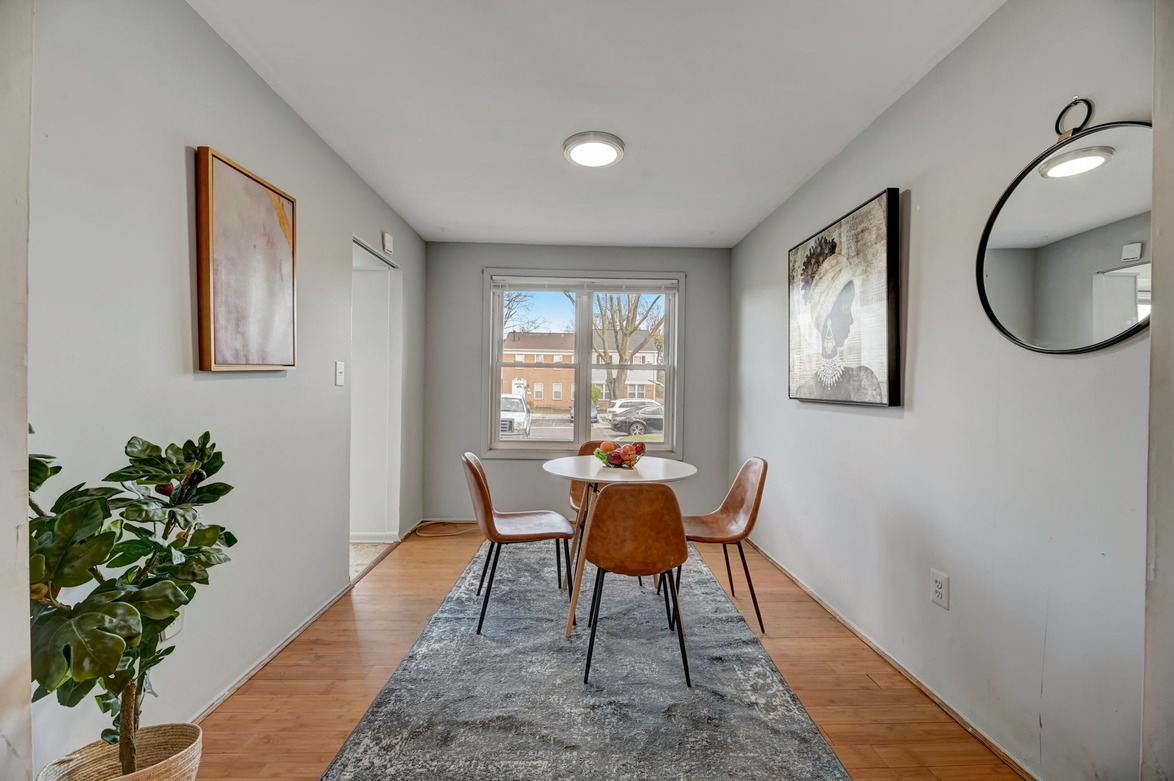 5017 Berwyn Rd (4BR)
