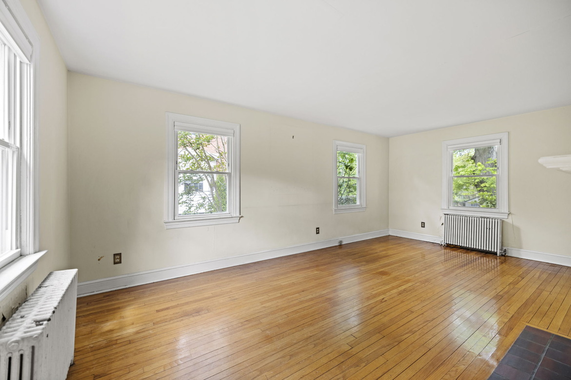 4614 Beechwood Rd (5BR)