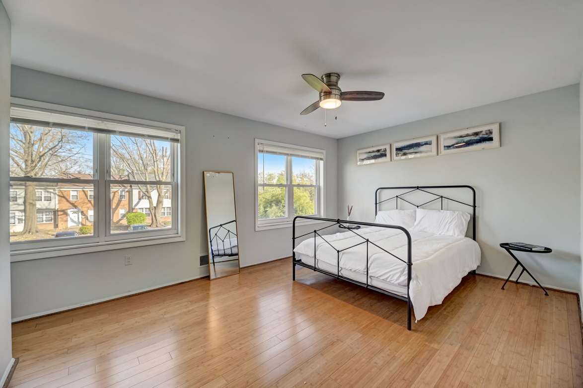 5017 Berwyn Rd (4BR)