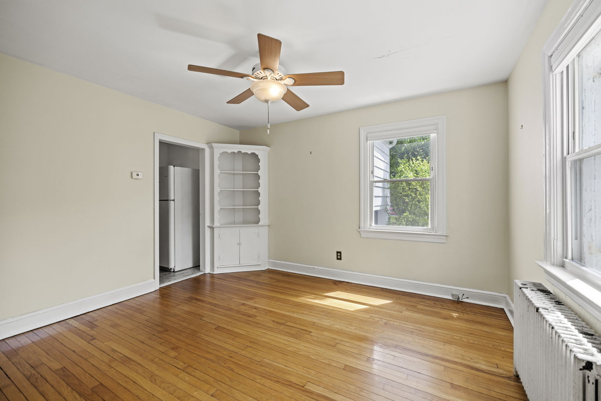 4614 Beechwood Rd (5BR)