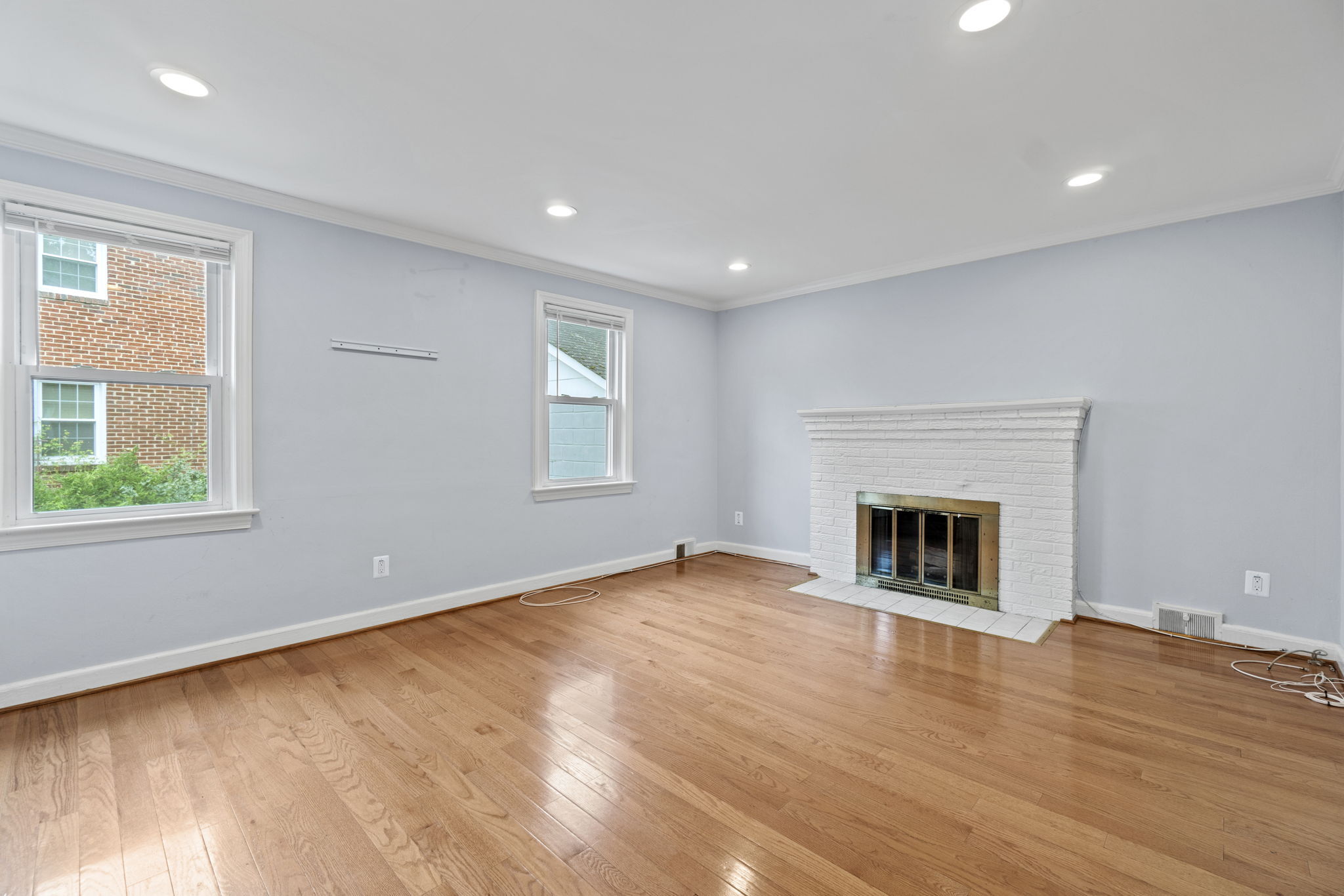 8413 Potomac Rd (5BR)