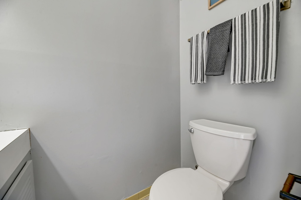 5017 Berwyn Rd (4BR)