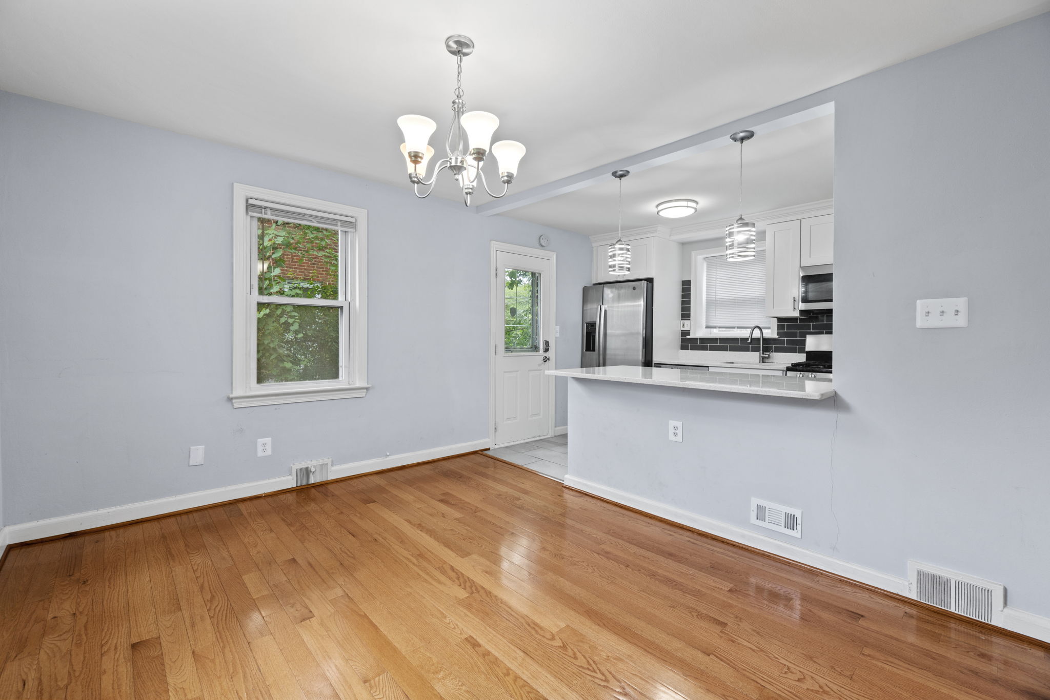 8413 Potomac Rd (5BR)