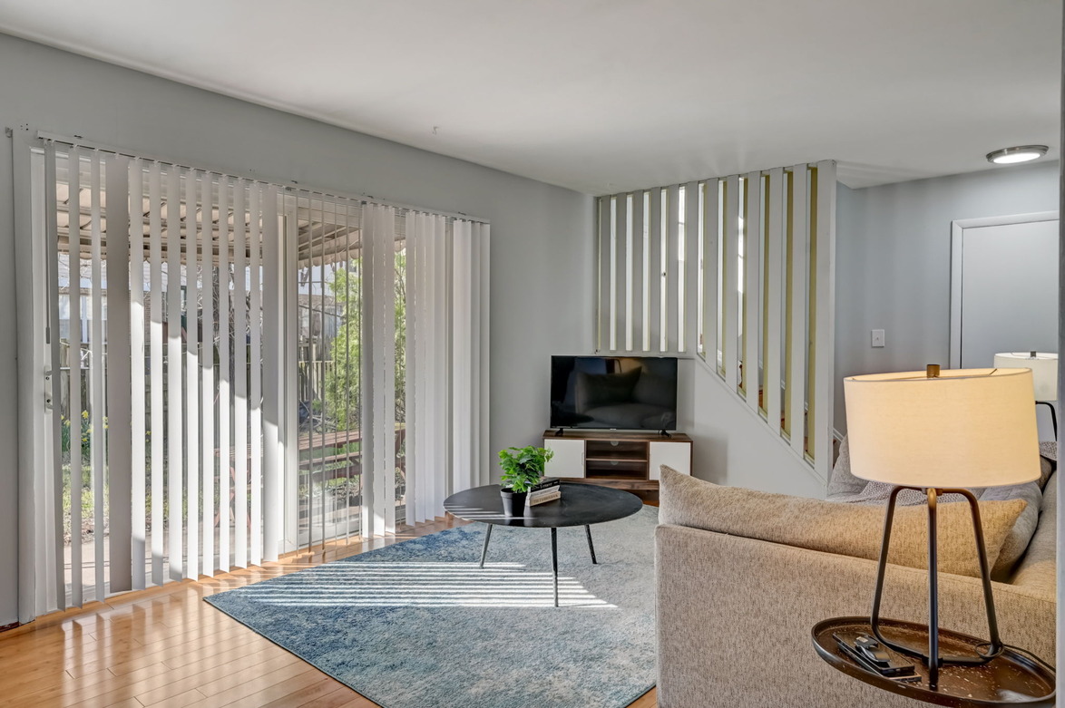 5017 Berwyn Rd (4BR)
