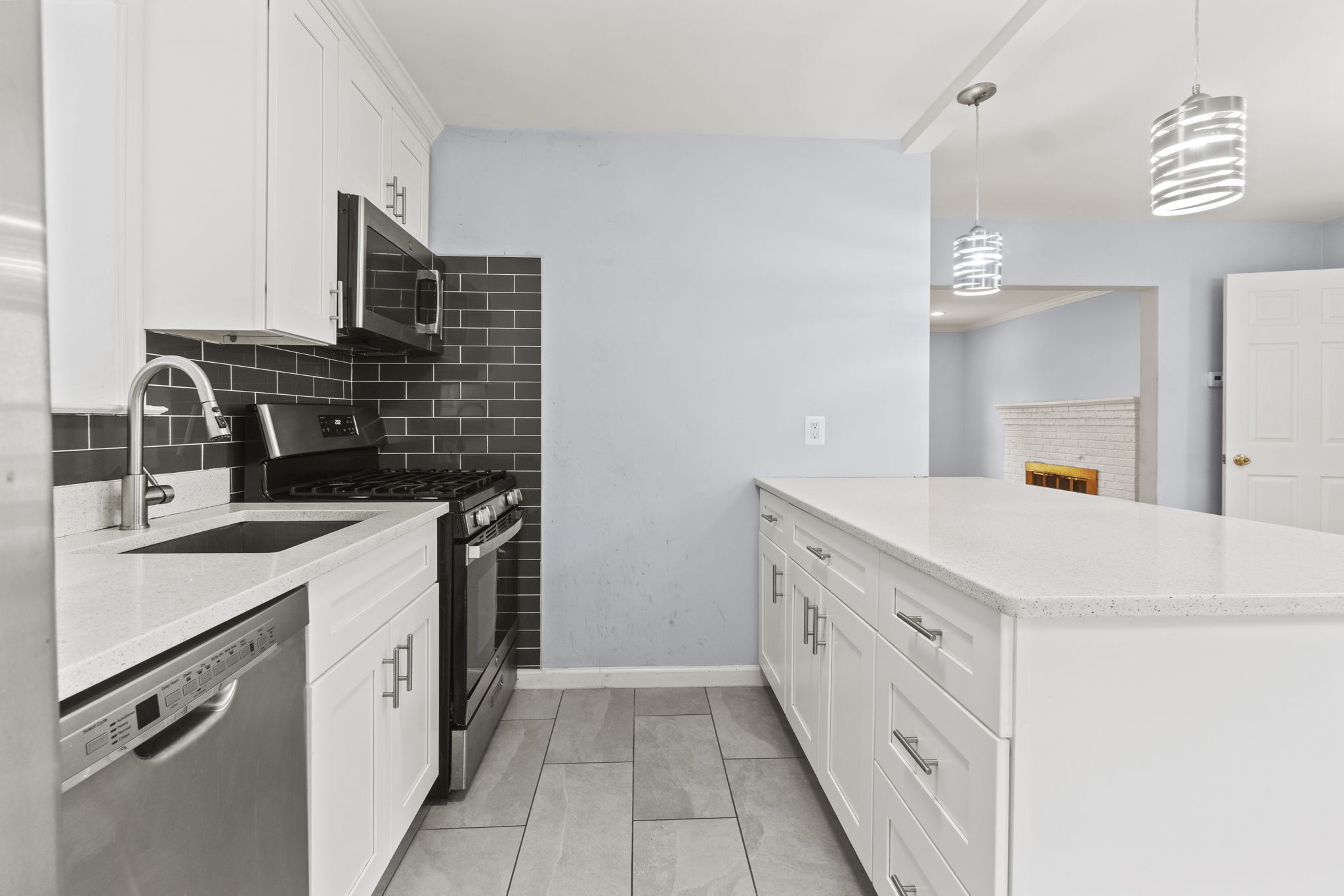 8413 Potomac Rd (5BR)